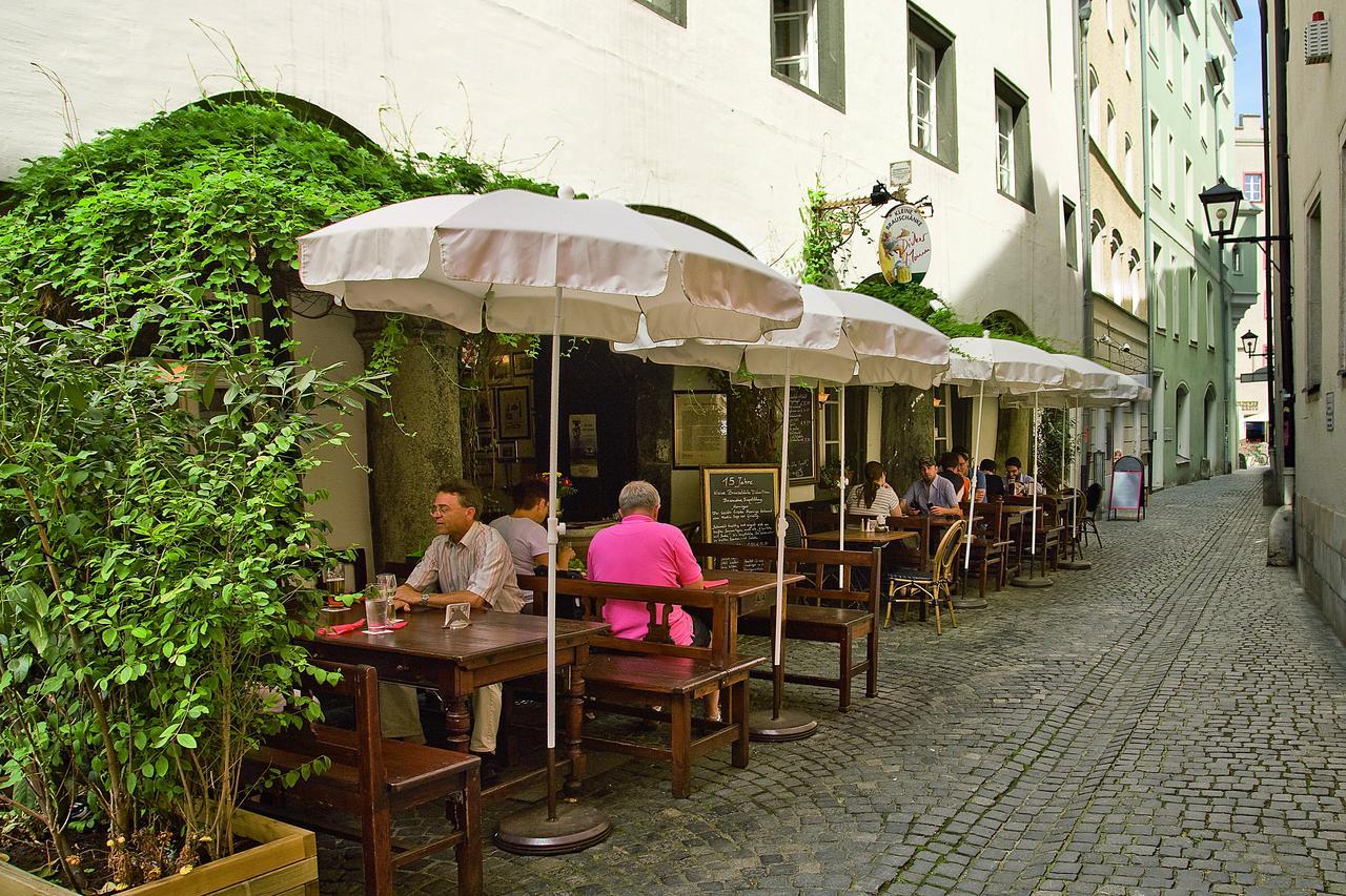 Restaurant Dicker Mann Zum Blauen Krebs